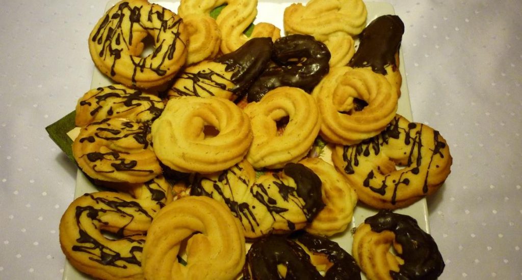 SPRITZGEBÄCK IM FLAVORWAVE-OVEN GEBACKEN – Einfache Kochrezepte