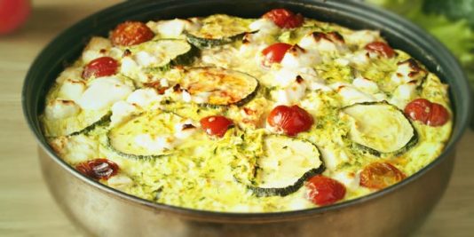 Auflauf mit Zucchini, Mozzarella und Schafskäse – Low-Carb – Einfache ...